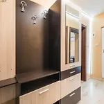 Downtown - Free Parking & Near By Apartmax * Várna