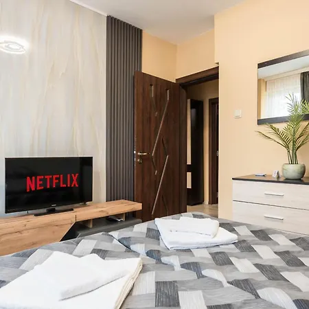 Lägenhet Downtown - Near By Apartmax *
