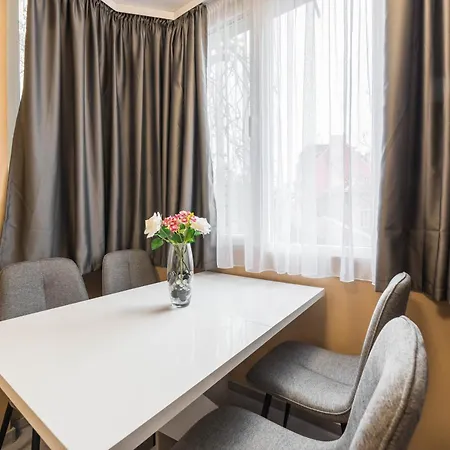 Downtown - Near By Apartmax