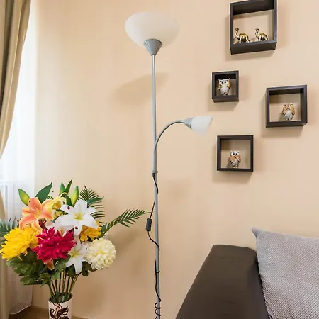 Downtown - Near By Apartmax Varna