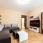 Downtown - Free Parking & Near By Apartmax Apartamento
